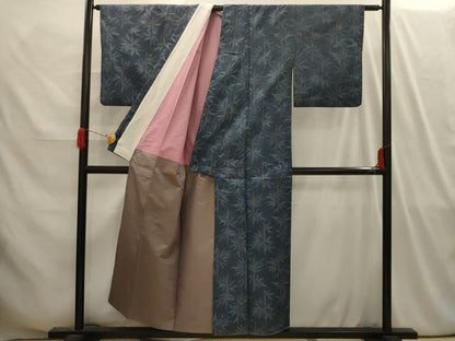 平和屋着物■本場大島紬　笹竹文　正絹　逸品　AABI4152sx