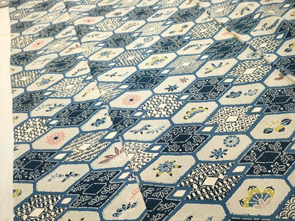 平和屋着物■上質な小紋　松竹梅亀甲花蝶文　正絹　逸品　AABI4192sx