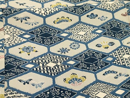 平和屋着物■上質な小紋　松竹梅亀甲花蝶文　正絹　逸品　AABI4192sx