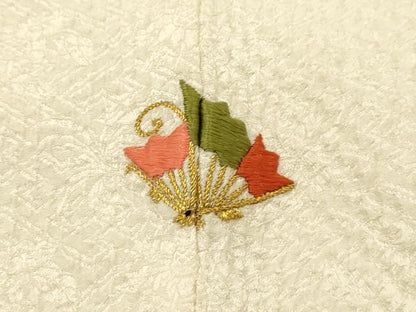 平和屋着物■上質な色無地　総絞り　刺繍　草花地紋　鳥の子色　金糸　正絹　逸品　AABI4210sx