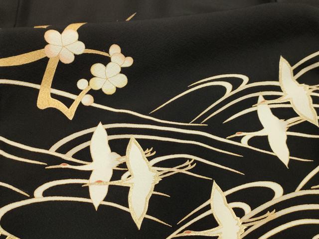 平和屋着物■豪華黒留袖　駒刺繍　松竹梅立波飛鶴文　暈し染め　金彩　正絹　逸品　AABI4212sx