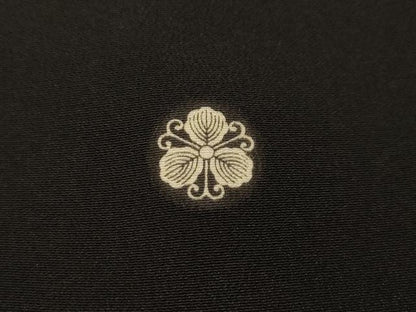 平和屋着物■豪華黒留袖　刺繍　花鳥文　金銀糸　正絹　逸品　AABI4243sx