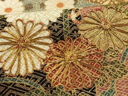 平和屋着物■豪華黒留袖　駒刺繍　松竹梅吉祥花宝尽くし　金彩　正絹　逸品　AABI4246sx
