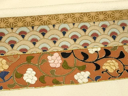平和屋着物■訪問着　駒刺繍　横段吉祥草花文　金彩　正絹　逸品　AABI4271sx