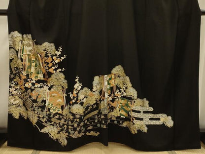 平和屋着物■豪華黒留袖　駒刺繍　束ね熨斗几帳宝尽くし　金銀彩　正絹　逸品　AABI4285sx