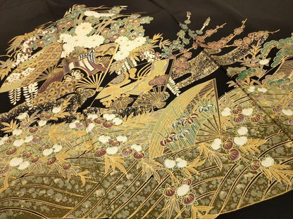 平和屋着物■豪華黒留袖　扇面御所車花文　金彩　正絹　逸品　AABI4287sx