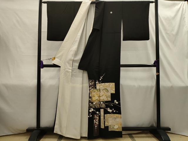 平和屋着物■豪華黒留袖　色紙重ね草花文　金彩　正絹　逸品　AABI4367sx