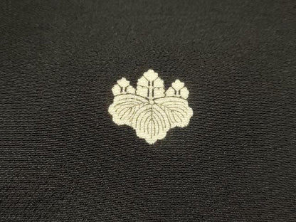 平和屋着物■豪華黒留袖　駒刺繍　鳥　浜松文　金彩　金銀糸　正絹　逸品　AABI4368sx