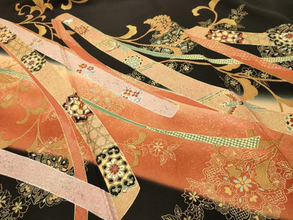 平和屋着物■豪華黒留袖　作家物　駒刺繍　鬘帯正倉院花鳥文　暈し染め　金銀彩　正絹　逸品　AABI4389sx