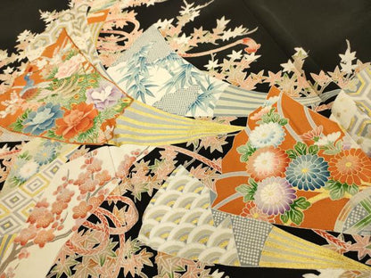平和屋着物■豪華黒留袖　駒刺繍　松竹梅　扇面孔雀花文　金糸　金彩　正絹　逸品　AABI4390sx