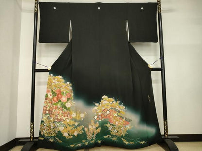 平和屋着物●京友禅の第一人者　松井青々　黒留袖　駒刺繍　吉祥花文　正絹　逸品　AABI4413ck