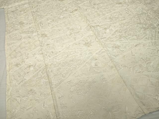 平和屋着物●上質な小紋　総刺繍　中国三大刺繍　スワトウ刺繍　汕頭刺繍　向かい鳥更紗花文　生成り色　正絹　逸品　AABI4417ck
