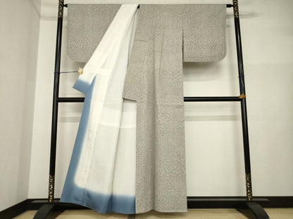 平和屋着物●本場結城紬　重要無形文化財　100亀甲　狢菊　正絹　逸品　AABI4434ck