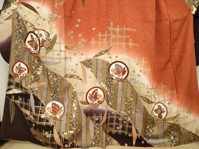 平和屋着物●豪華振袖　駒刺繍　花蝶丸文　金彩　正絹　逸品　AABI4465ck