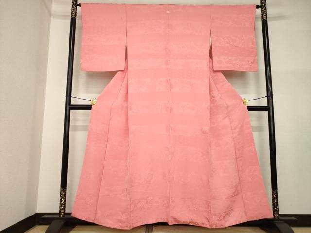 平和屋着物●上質な色無地　横段吉祥花地紋　甚三紅色　正絹　逸品　AABI4483ck
