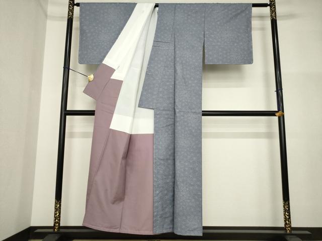 平和屋着物●本場大島紬　カタス7マルキ　麻の葉文様　久野織物謹製　白恵色泥　恵美知雄作　証紙付き　正絹　逸品　AABI4487ck