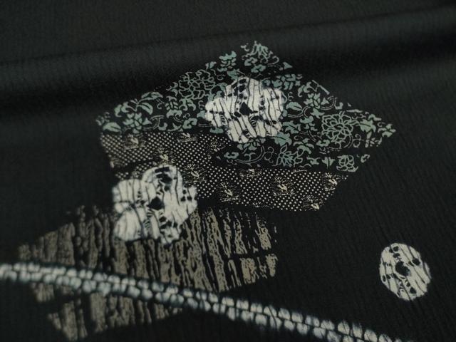 平和屋着物●訪問着　絞り　舞花文　黒地　金彩　正絹　逸品　未使用　AABI4504ck