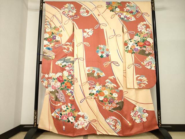 平和屋着物●豪華振袖　駒刺繍　吉祥花文　金彩　正絹　逸品　AABI4515ck