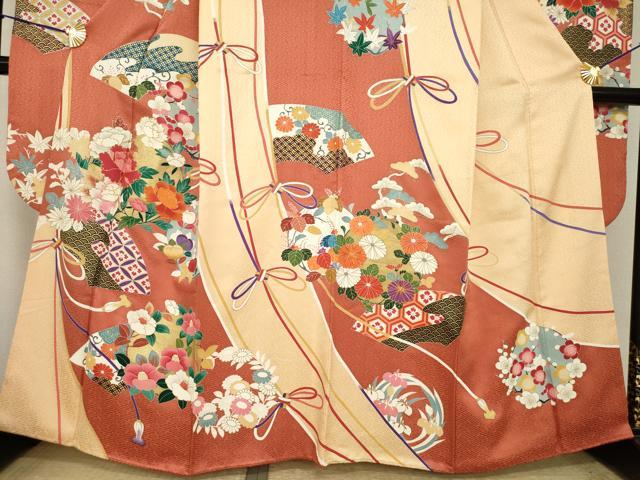 平和屋着物●豪華振袖　駒刺繍　吉祥花文　金彩　正絹　逸品　AABI4515ck