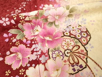 平和屋着物●豪華振袖　鏡裏花文　暈し染め　金彩　金通し地　正絹　逸品　AABI4523ck