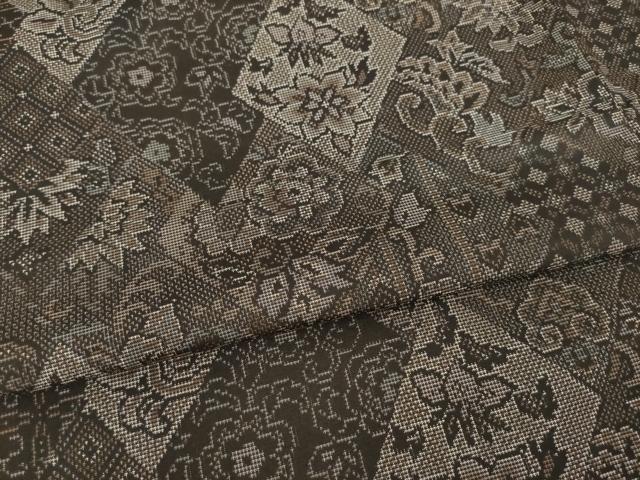 平和屋着物●本場大島紬　カタス7マルキ　更紗花文　正絹　逸品　未使用　AABI4528ck