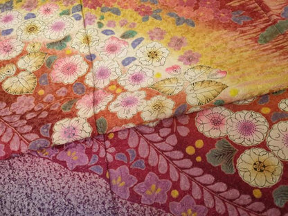 平和屋着物●豪華振袖　辻が花　舞花文　暈し染め　銀通し地　正絹　逸品　AABI4532ck