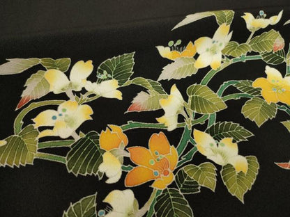 平和屋着物●本加賀友禅作家　室田眞人　黒留袖　流水松文　正絹　逸品　AABI4549ck