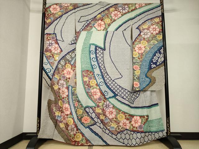 平和屋着物●豪華振袖　駒刺繍　花唐草文　金彩　正絹　逸品　AABI4551ck