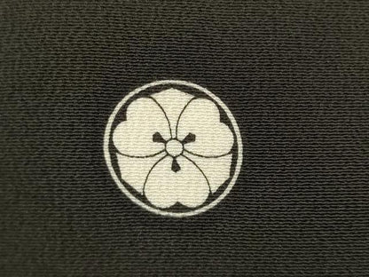 平和屋着物●豪華黒留袖　作家物　花鳥絵皿文　正絹　逸品　AABI4555ck
