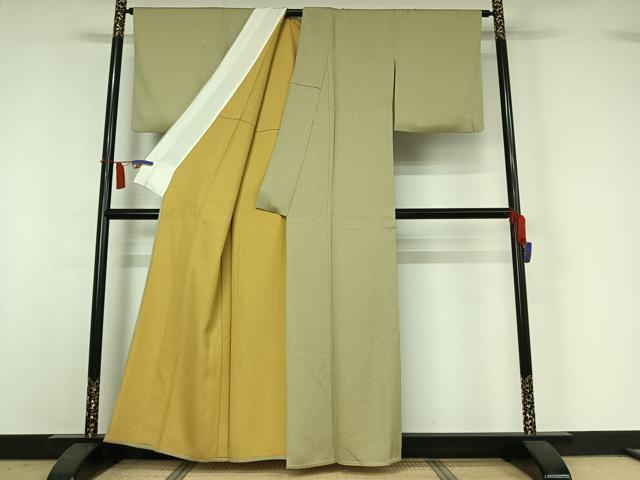 平和屋着物▽上質な色無地　単衣　若芽色　正絹　逸品　AABI4665jh