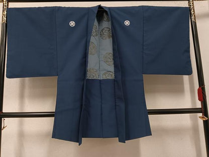 平和屋着物●男性　色紋付・羽織セット　鉄御納戸色　正絹　逸品　AABI4802ph