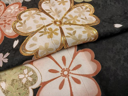 平和屋着物●豪華振袖　駒刺繍　夜桜　黒地　金彩　正絹　逸品　AABI4816ph