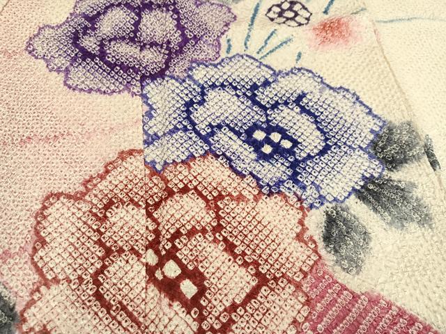 平和屋着物●名門　藤娘きぬたや・総絞り　振袖　草花文　正絹　逸品　AABI4818ph