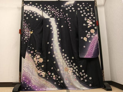 平和屋着物●豪華振袖　駒刺繍　雪輪舞桜文　暈し染め　金彩　正絹　逸品　AABI4823ph
