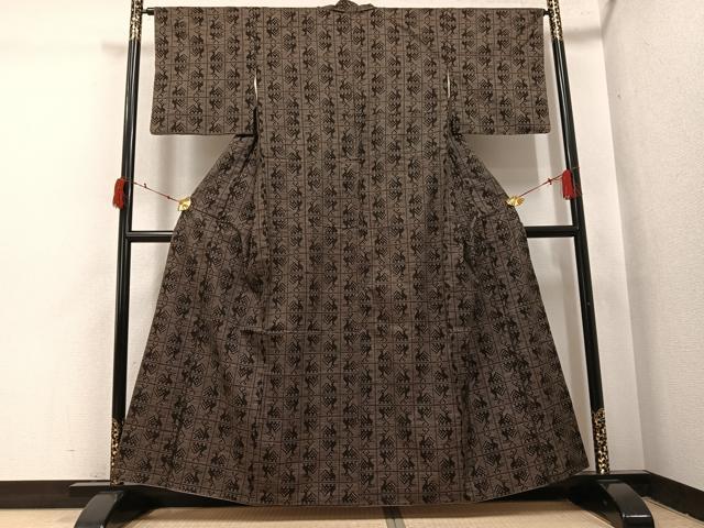 平和屋着物●本場大島紬　一元7マルキ　有栖川文様　正絹　逸品　AABI4824ph