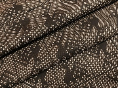 平和屋着物●本場大島紬　一元7マルキ　有栖川文様　正絹　逸品　AABI4824ph