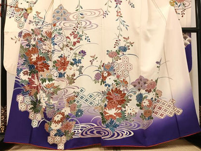 平和屋着物●豪華振袖　友禅　流水吉祥草花文　暈し染め　正絹　逸品　AABI4828ph
