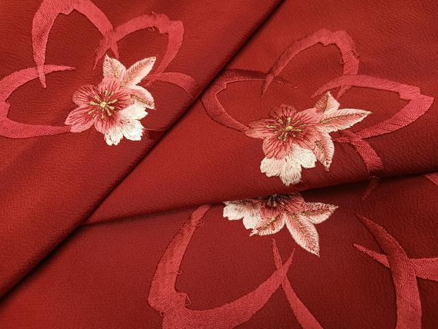 平和屋着物●小振袖　二尺袖　刺繍　舞桜文　金糸　AABI4831ph