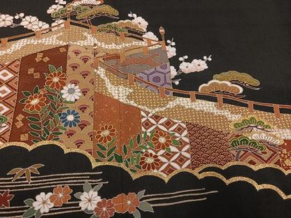 平和屋着物●創業460年・千總　黒留袖　刺繍　松竹梅檜扇草花文　金彩　三越扱い　正絹　逸品　AABI4840ph