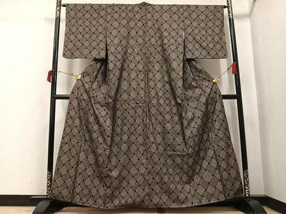 平和屋着物●本場大島紬　カタス7マルキ　篭目文　正絹　逸品　AABI4857ph