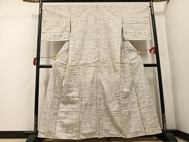 平和屋着物●本場大島紬　白大島　一元7マルキ　草木文　正絹　逸品　未使用　AABI4896ph