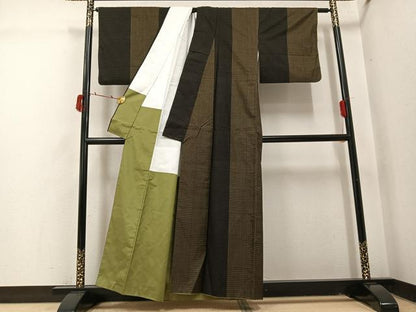 平和屋着物●本場大島紬　カタス7マルキ　間道　正絹　逸品　AABI4900ph