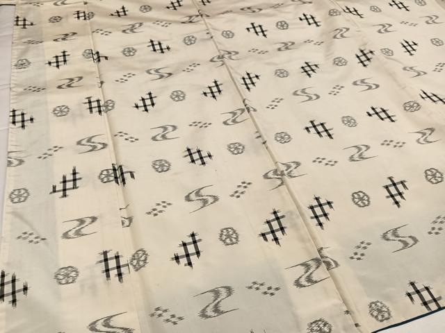 平和屋着物●本場琉球絣　紬　正絹　逸品　AABI4918ph