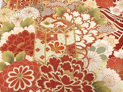 平和屋着物●豪華振袖　刺繍　貝桶花文　暈し染め　金彩　正絹　逸品　AABI4931ph