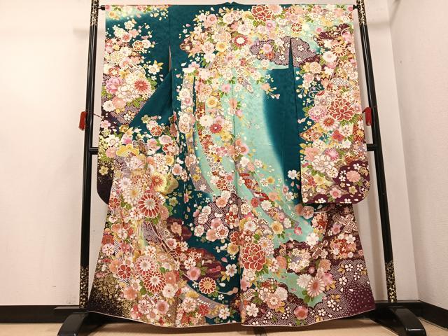 平和屋着物●豪華振袖　刺繍　吉祥花文　暈し染め　金彩　正絹　逸品　AABI4932ph