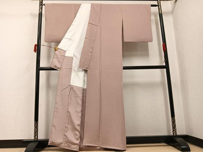平和屋着物●ファッションデザイナー 花井幸子　色無地　赤白橡色　正絹　逸品　AABI4933ph
