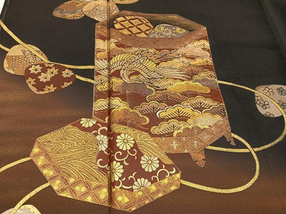 平和屋着物●京友禅作家　元橋宏太郎　黒留袖　飛鶴貝桶花文　暈し染め　金彩　阪急百貨店扱い　正絹　逸品　AABI4943ph