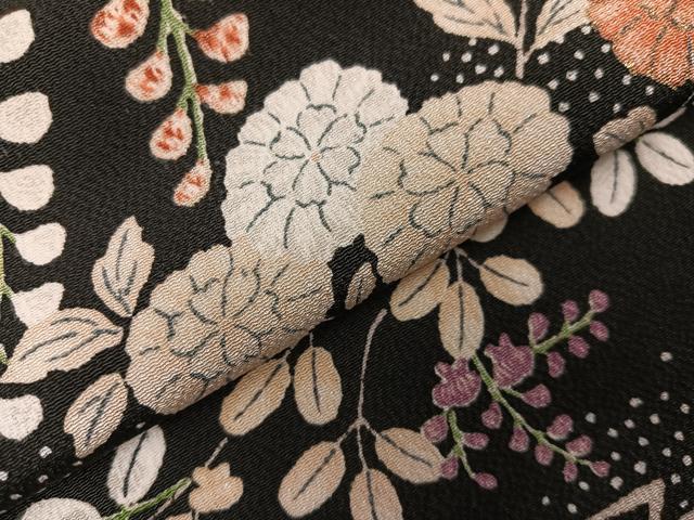 平和屋着物●上質な小紋　摺型友禅　流水草花文　黒地　金彩　正絹　逸品　AABI4947ph