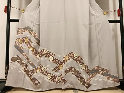 平和屋着物●豪華色留袖　駒刺繍　草花宝尽くし　金彩　正絹　逸品　AABI4954ph