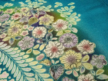 平和屋着物●豪華振袖　辻が花　舞花文　暈し染め　金通し地　正絹　逸品　AABI5094ck